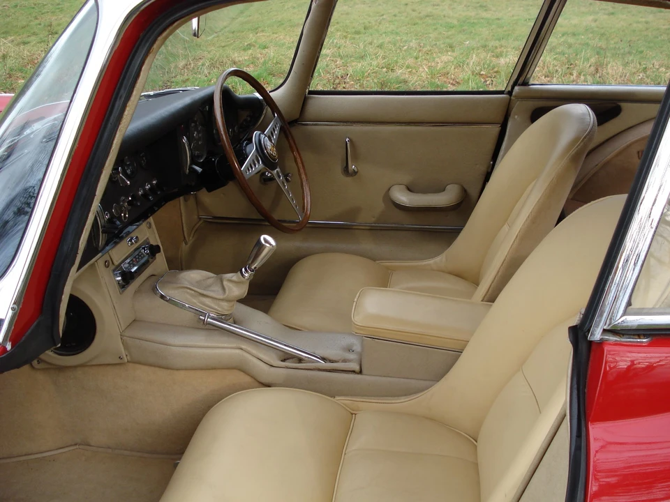 1964 Jaguar E-Type Series 1 - Image 6 of 9