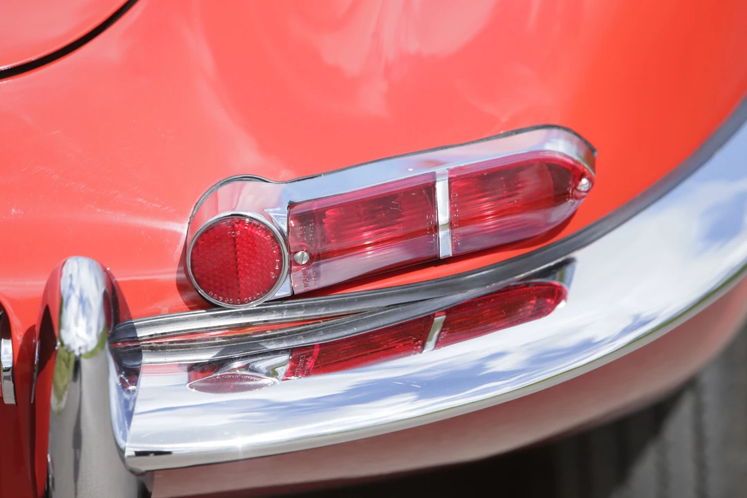 1964 Jaguar E-Type Series 1 - Image 6 of 14