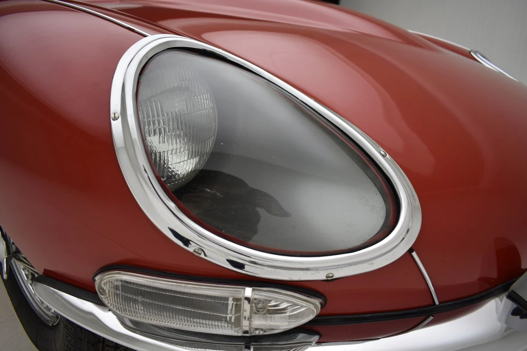 1964 Jaguar E-Type Series 1 - Image 2 of 31