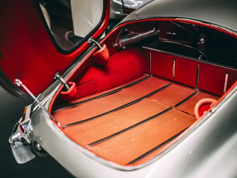 1964 Jaguar E-Type Series 1 - Image 25 of 31