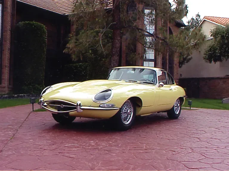 1964 Jaguar E-Type Series 1 - Image 2 of 2