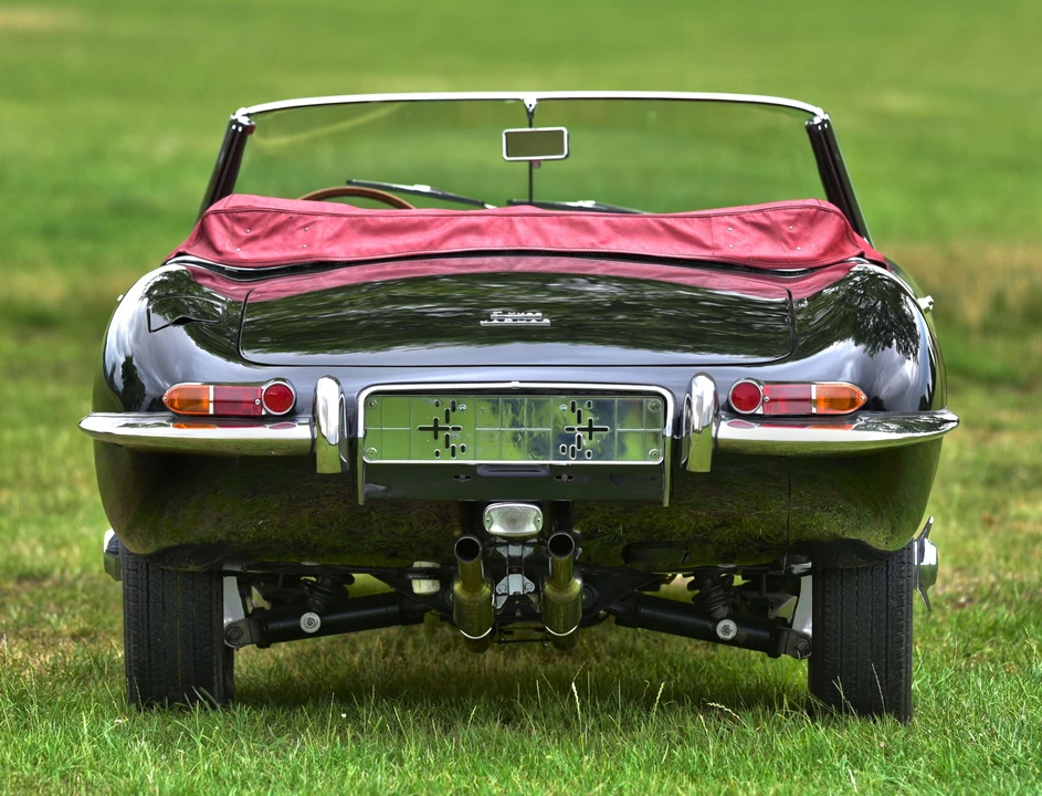 1964 Jaguar E-Type Series 1 - Image 6 of 27