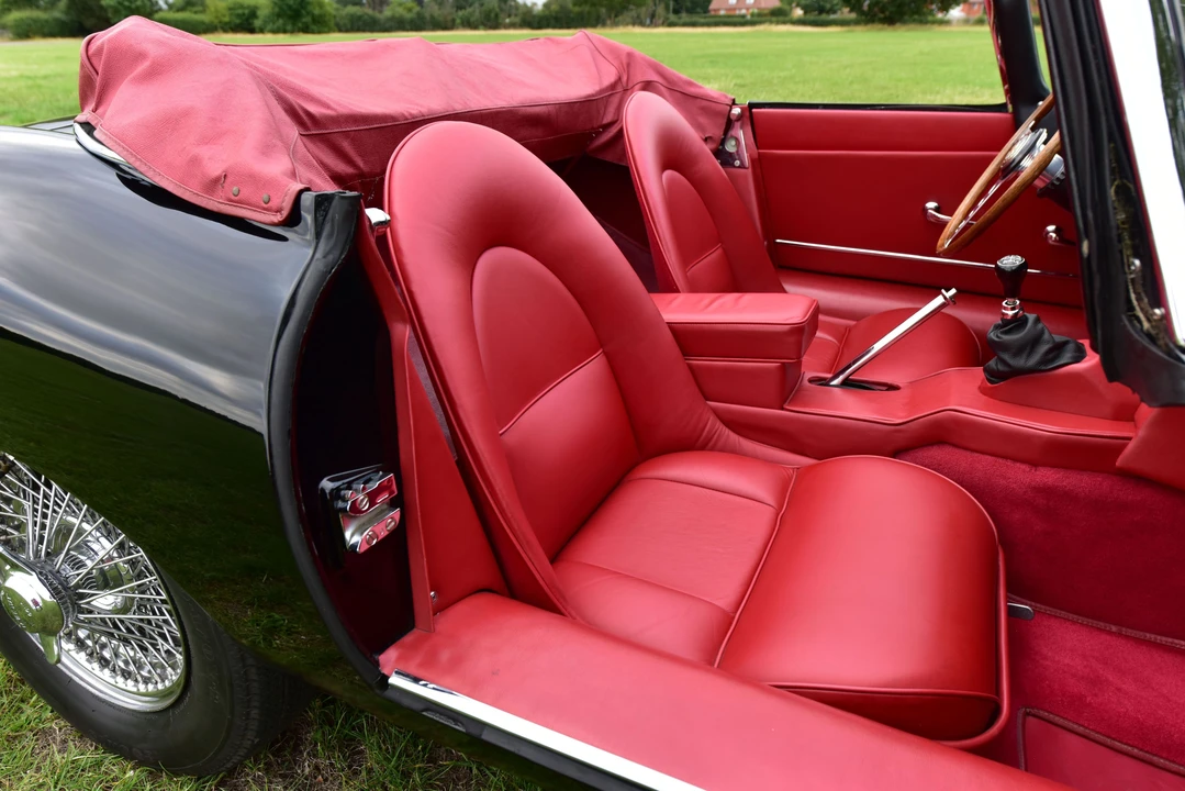 1964 Jaguar E-Type Series 1 - Image 18 of 27
