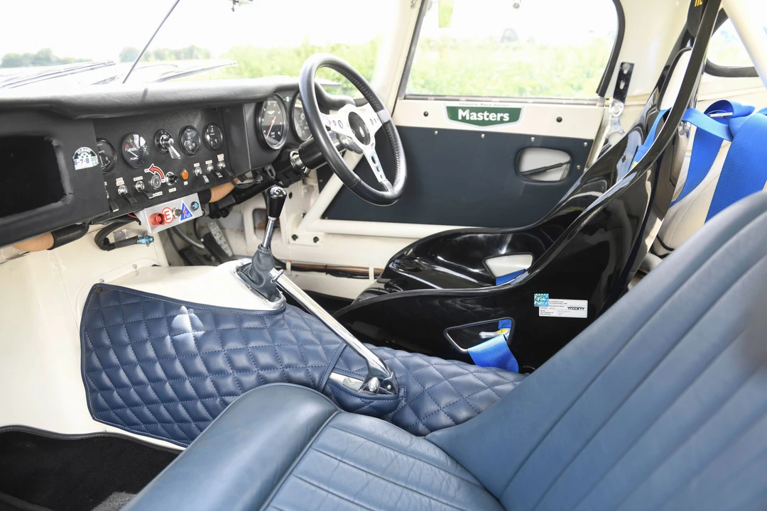 1964 Jaguar E-Type Lightweight - Image 17 of 31