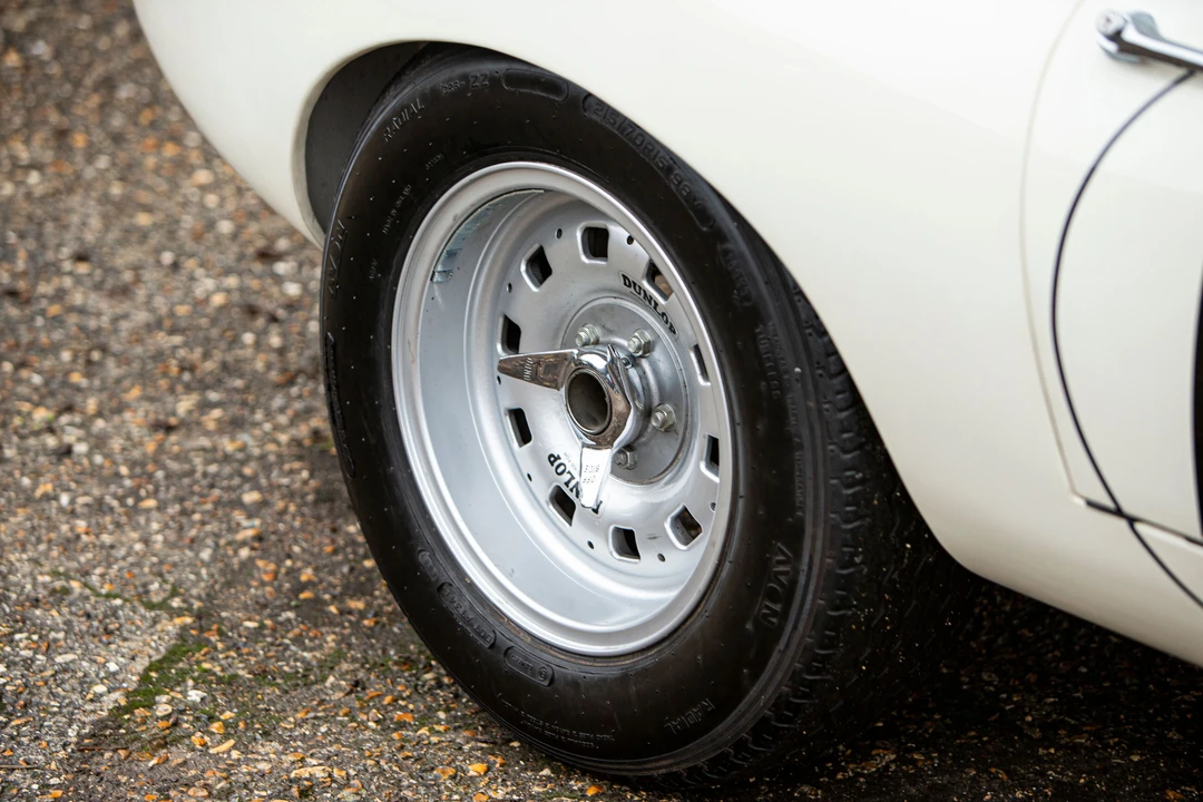 1964 Jaguar E-Type Series 1 - Image 26 of 31