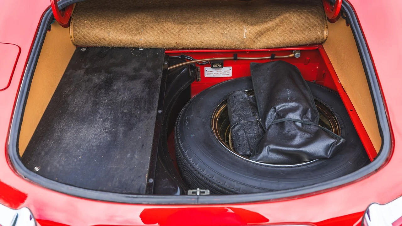 1964 Jaguar E-Type Series 1 - Image 10 of 31