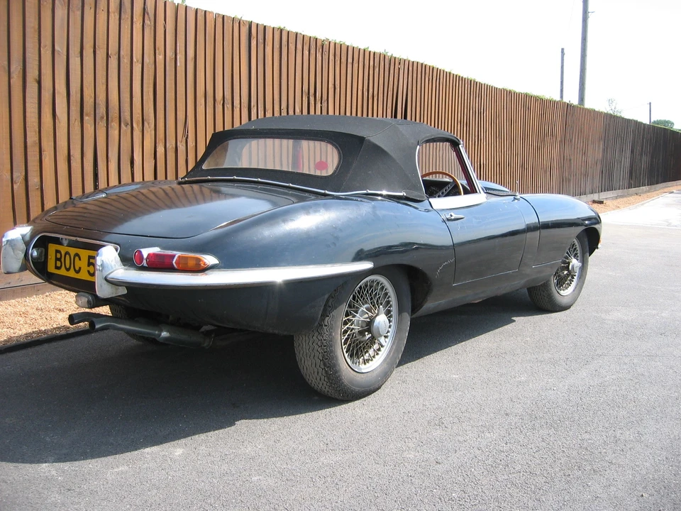 1964 Jaguar E-Type Series 1 - Image 20 of 22
