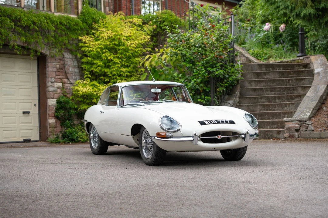 1964 Jaguar E-Type Series 1 - Image 9 of 30