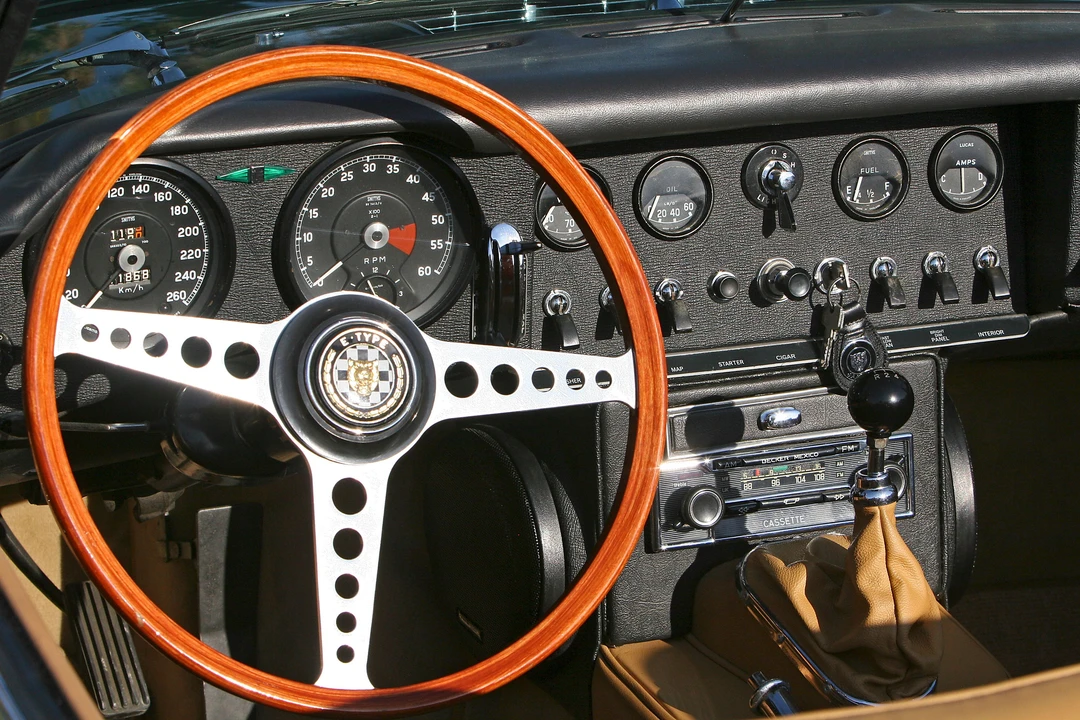 1964 Jaguar E-Type Series 1 - Image 5 of 5