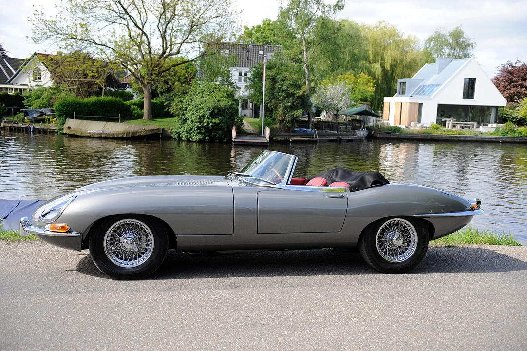 1964 Jaguar E-Type Series 1 - Image 11 of 15
