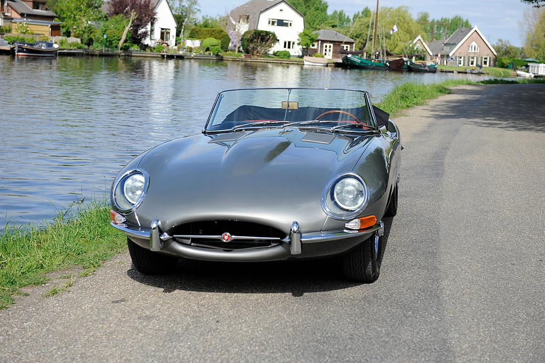 1964 Jaguar E-Type Series 1 - Image 12 of 15