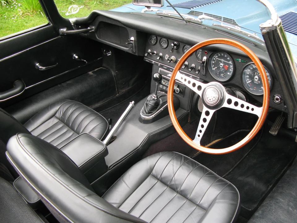 1964 Jaguar E-Type Series 1 - Image 3 of 4