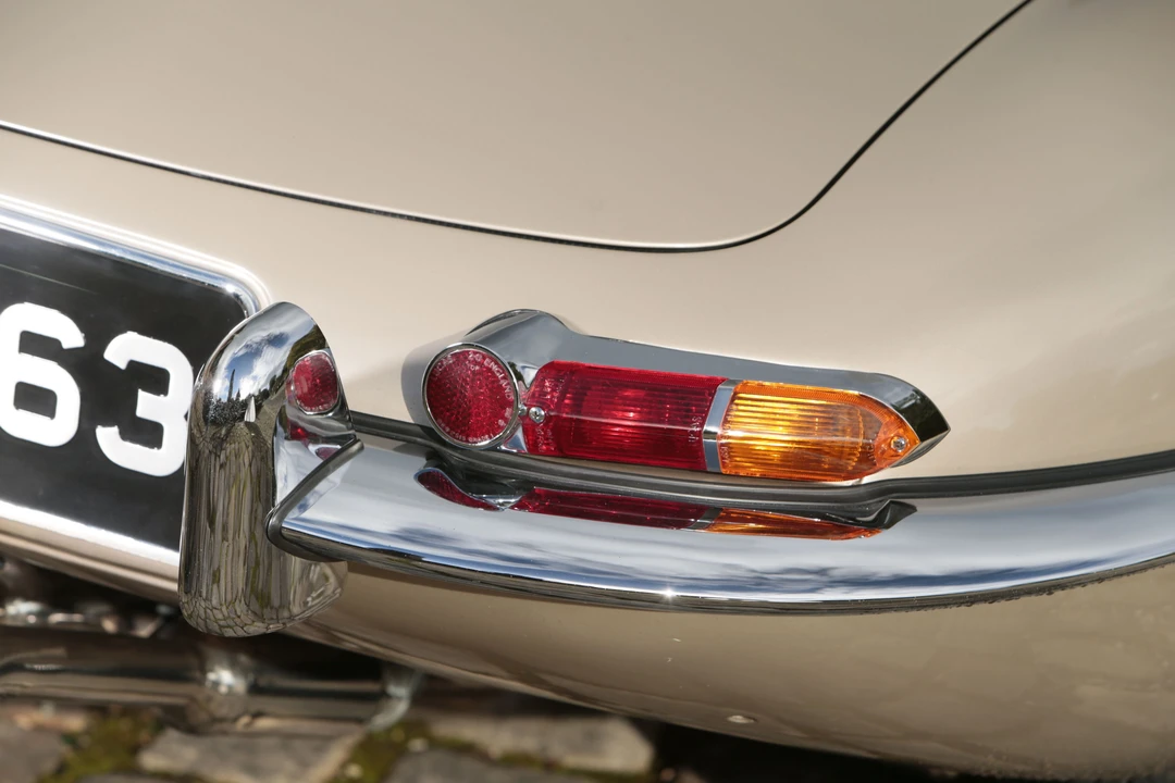 1964 Jaguar E-Type Series 1 - Image 12 of 29