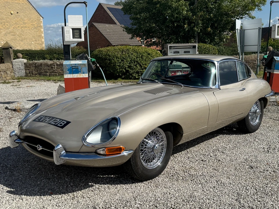 1964 Jaguar E-Type Series 1 - Image 3 of 16