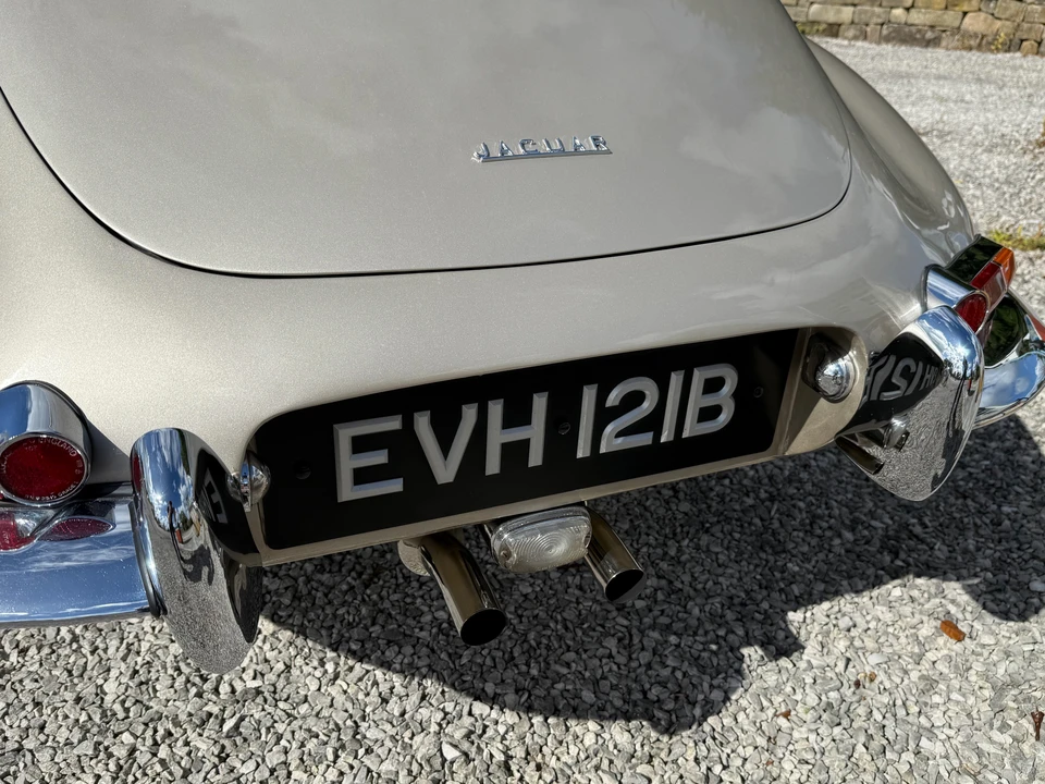 1964 Jaguar E-Type Series 1 - Image 15 of 16