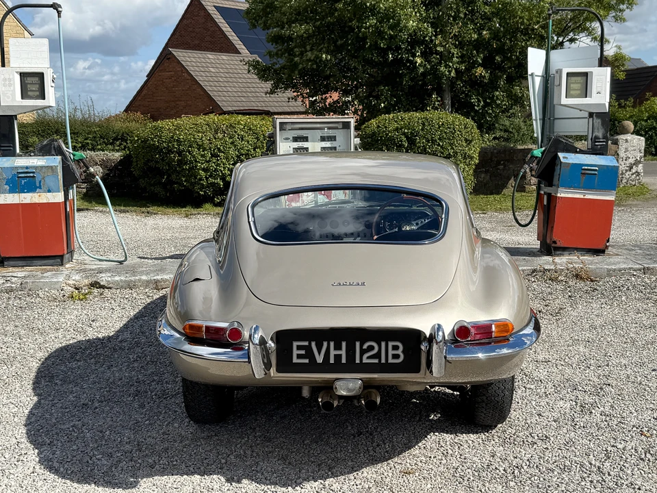 1964 Jaguar E-Type Series 1 - Image 6 of 16