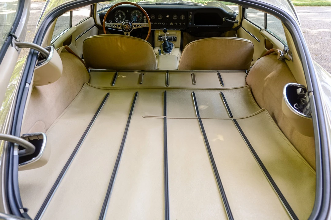 1964 Jaguar E-Type Series 1 - Image 13 of 19