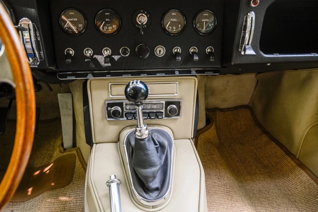 1964 Jaguar E-Type Series 1 - Image 9 of 19