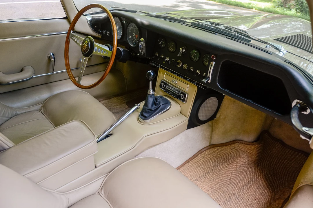 1964 Jaguar E-Type Series 1 - Image 12 of 19