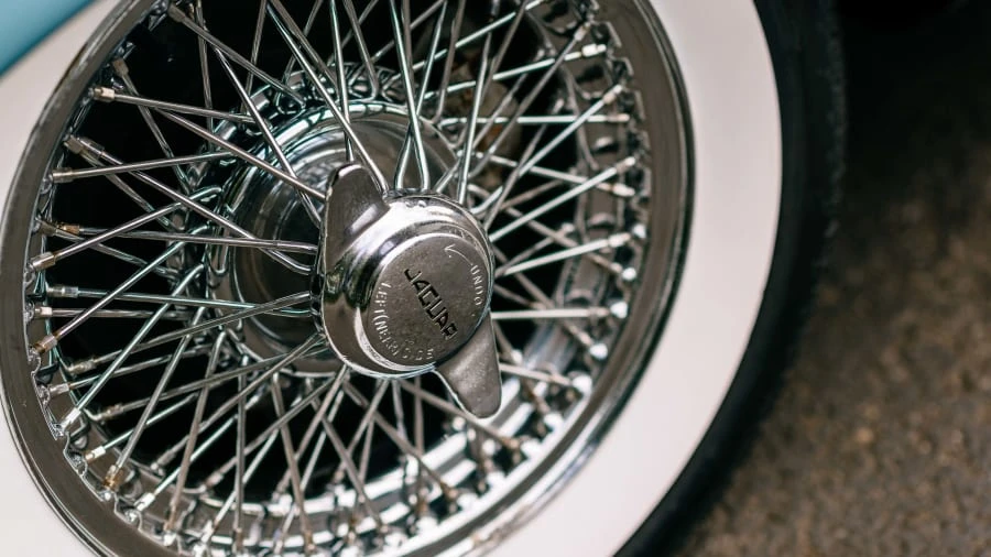 1964 Jaguar E-Type Series 1 - Image 9 of 12