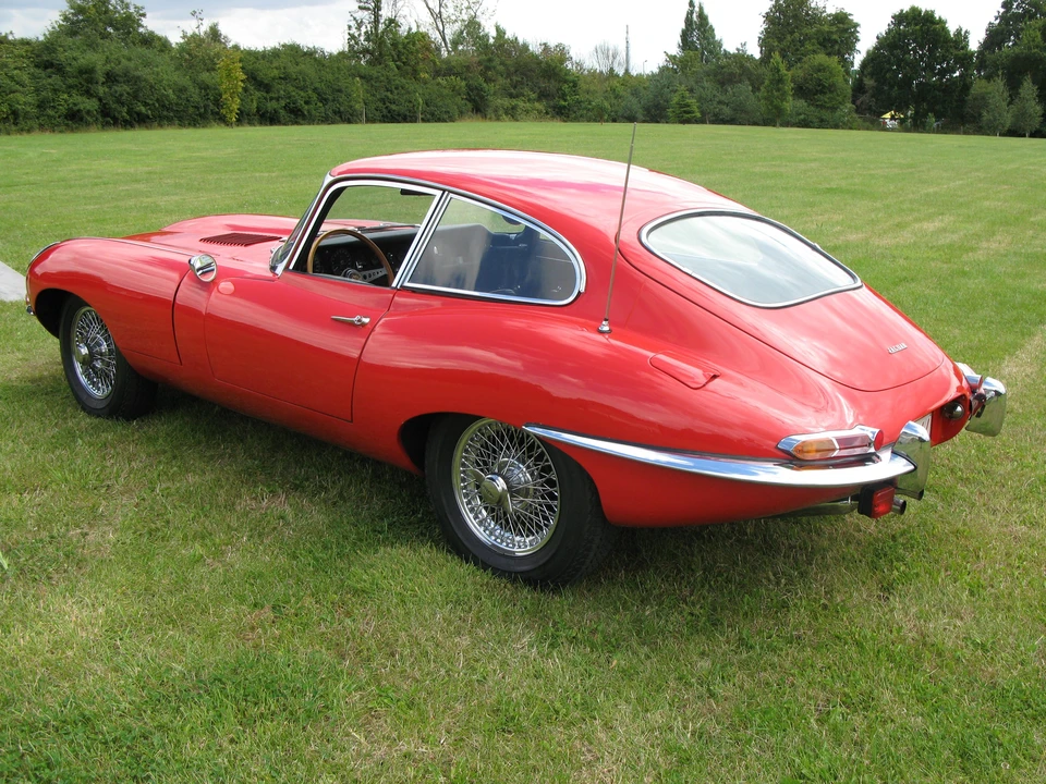 1964 Jaguar E-Type Series 1 - Image 4 of 4