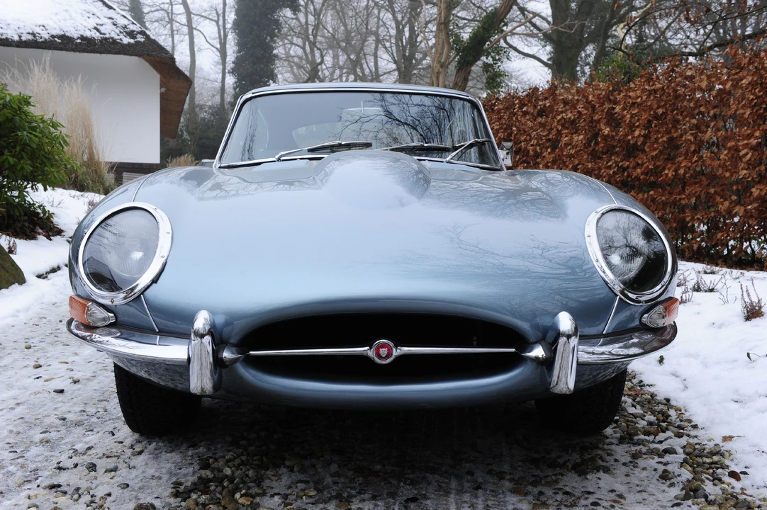 1964 Jaguar E-Type Series 1 - Image 9 of 12