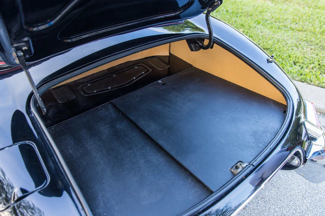 1964 Jaguar E-Type Series 1 - Image 11 of 31