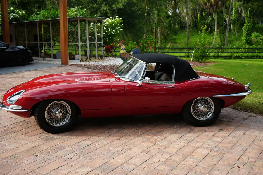 1964 Jaguar E-Type Series 1 - Image 2 of 31