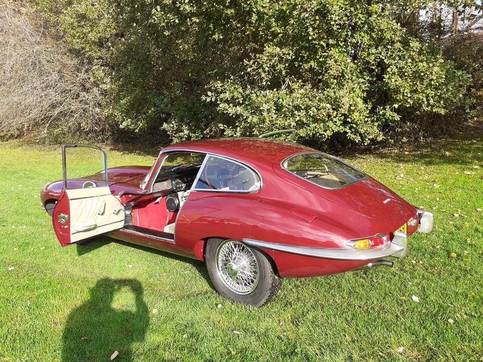1964 Jaguar E-Type Series 1 - Image 19 of 30