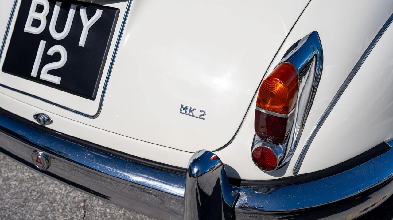 1964 Jaguar Mark II - Image 22 of 31