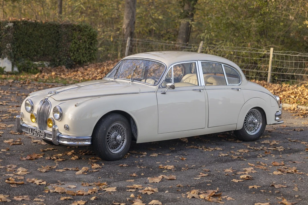 1964 Jaguar Mark II - Image 6 of 30