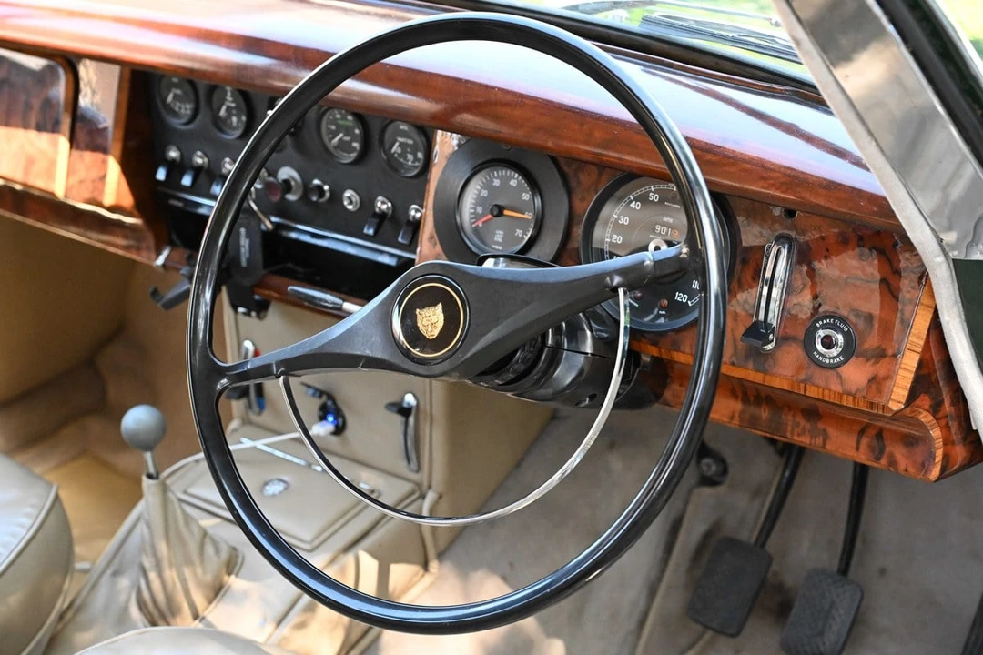 1964 Jaguar Mark II - Image 25 of 30
