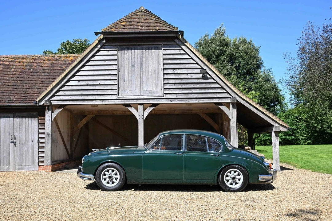 1964 Jaguar Mark II - Image 10 of 30