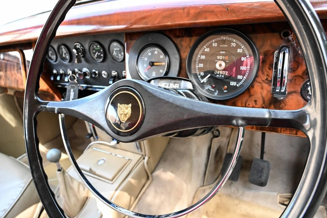 1964 Jaguar Mark II - Image 23 of 30