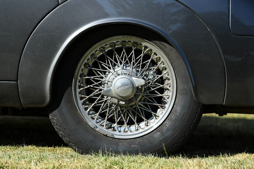 1964 Jaguar Mark II - Image 8 of 30