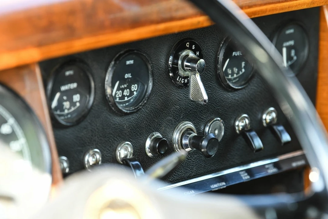 1964 Jaguar Mark II - Image 12 of 30
