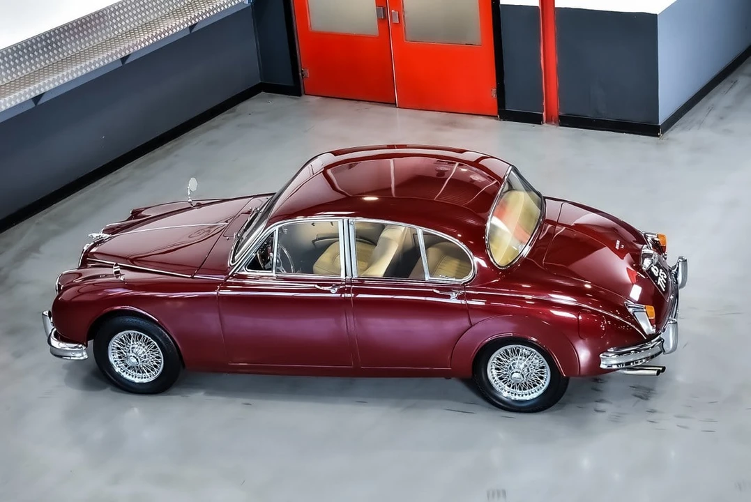 1964 Jaguar Mark II - Image 25 of 30