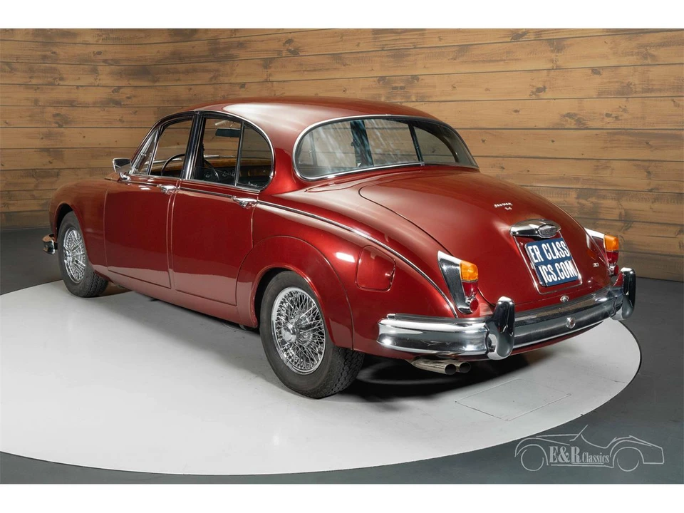 1964 Jaguar Mark II - Image 9 of 19