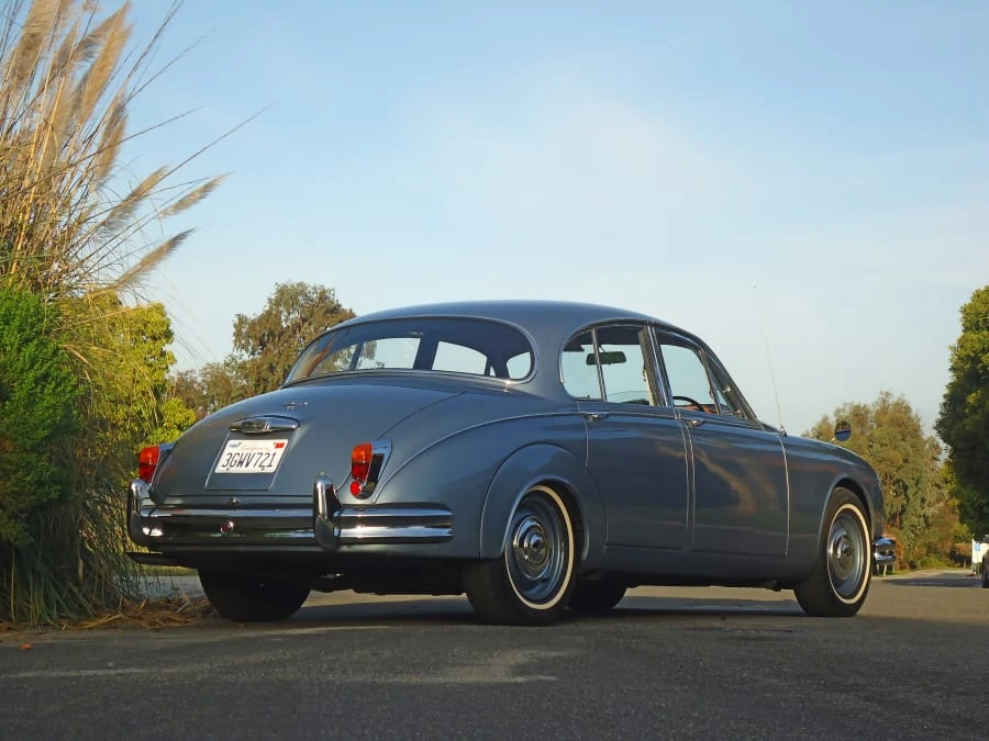 1964 Jaguar Mark II - Image 3 of 8