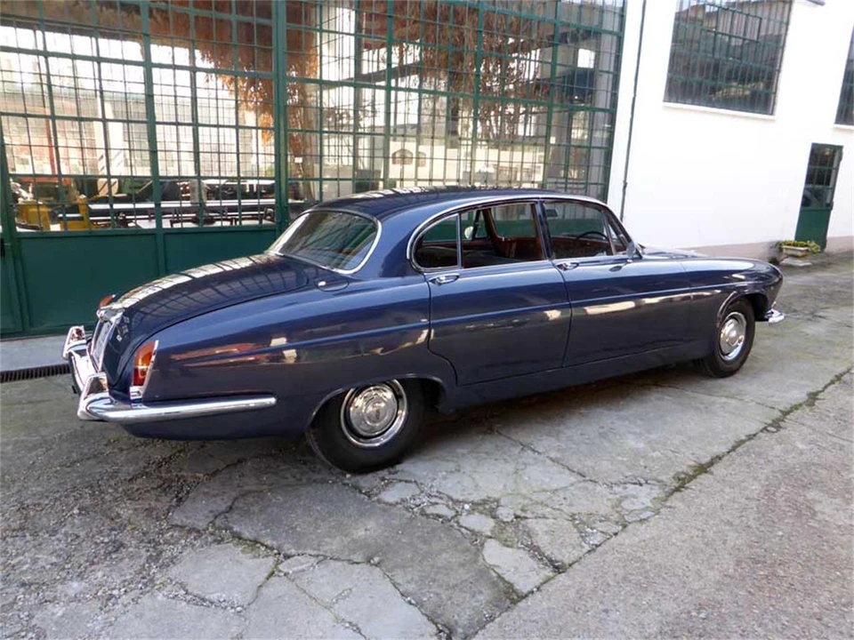1964 Jaguar Mark X - Image 12 of 31