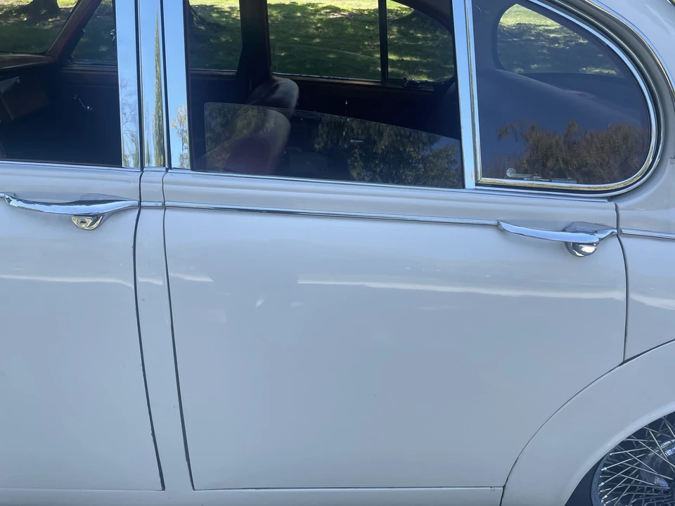 1964 Jaguar Mark II - Image 16 of 31