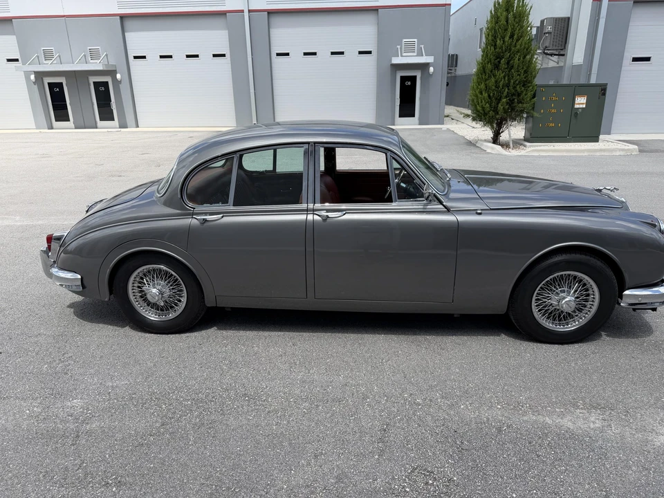 1964 Jaguar Mark II - Image 10 of 31