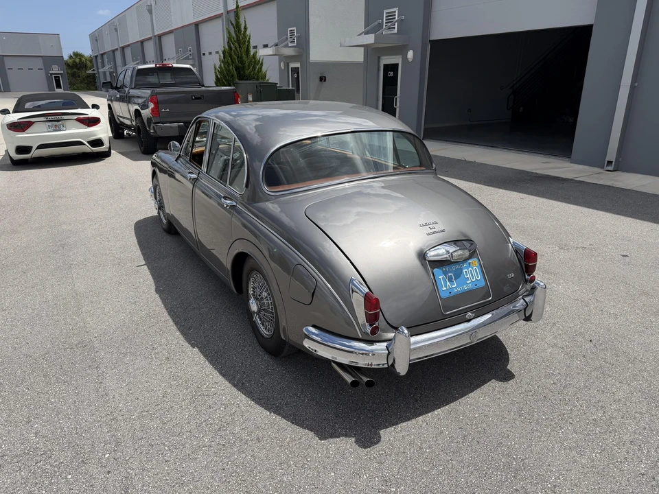 1964 Jaguar Mark II - Image 6 of 31