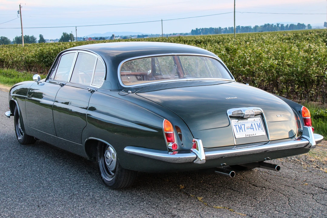 1964 Jaguar Mark X - Image 12 of 31