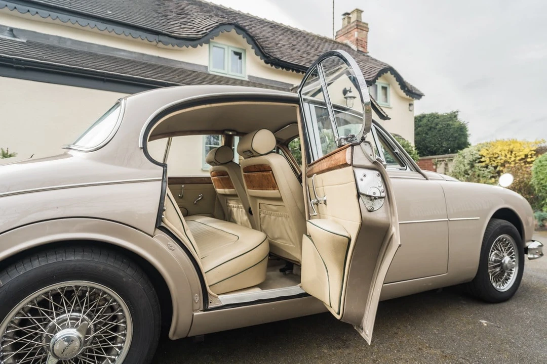 1964 Jaguar Mark II - Image 18 of 30