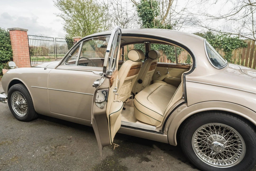 1964 Jaguar Mark II - Image 17 of 30
