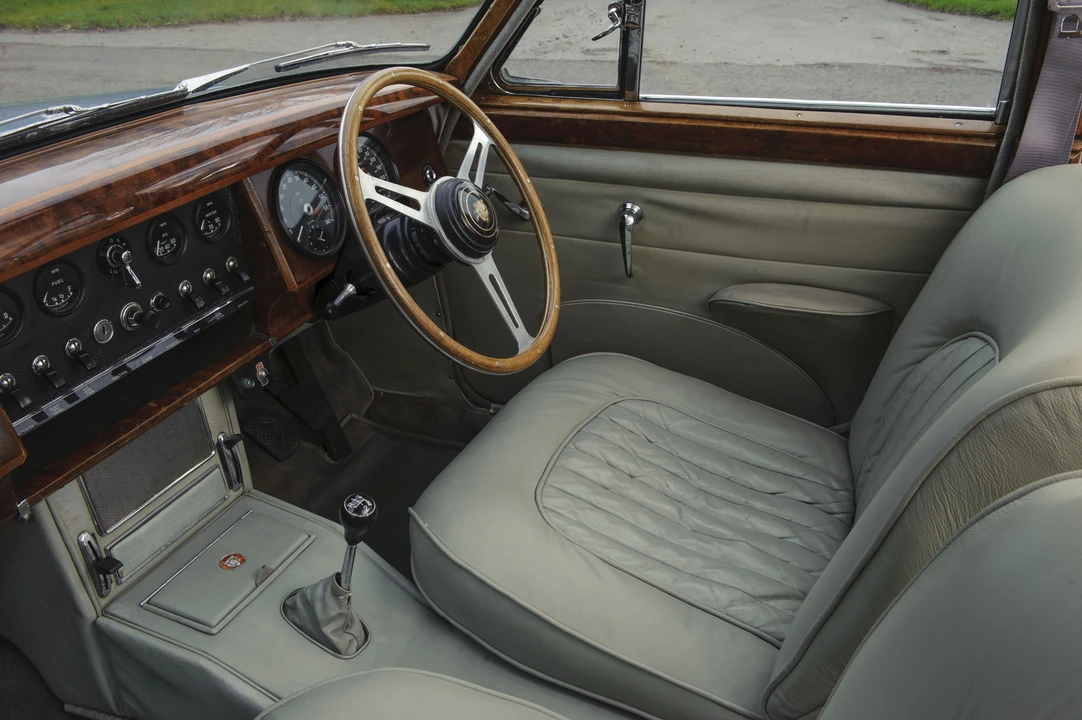 1964 Jaguar Mark II - Image 9 of 22