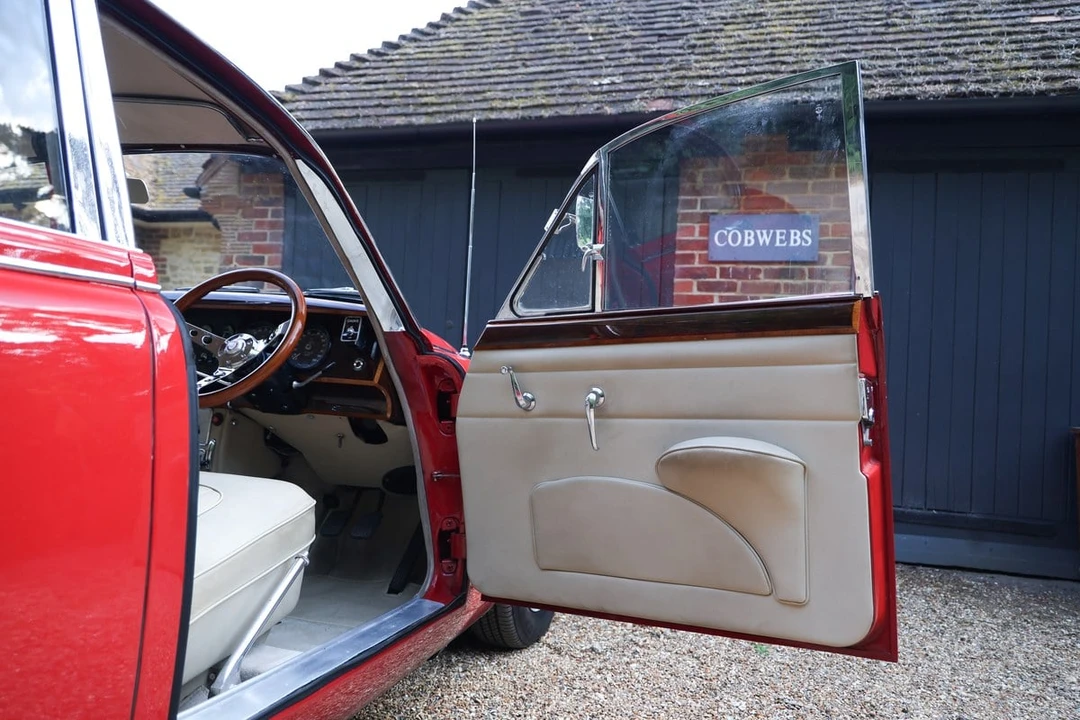 1964 Jaguar Mark II - Image 8 of 31