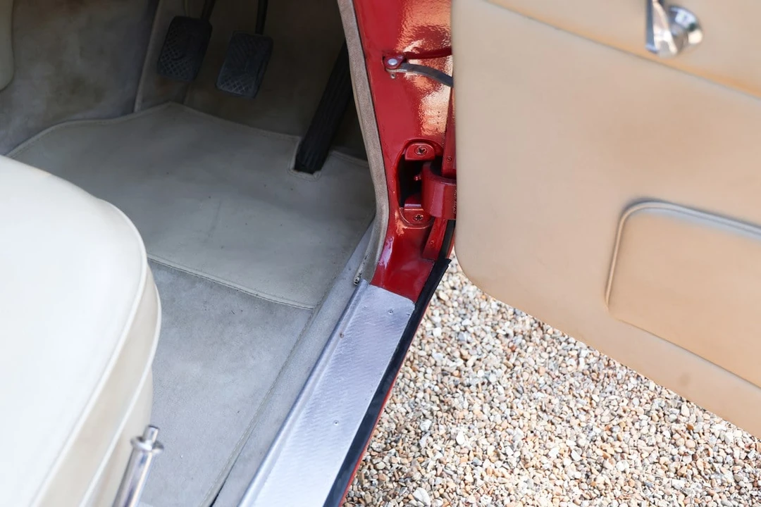 1964 Jaguar Mark II - Image 28 of 31