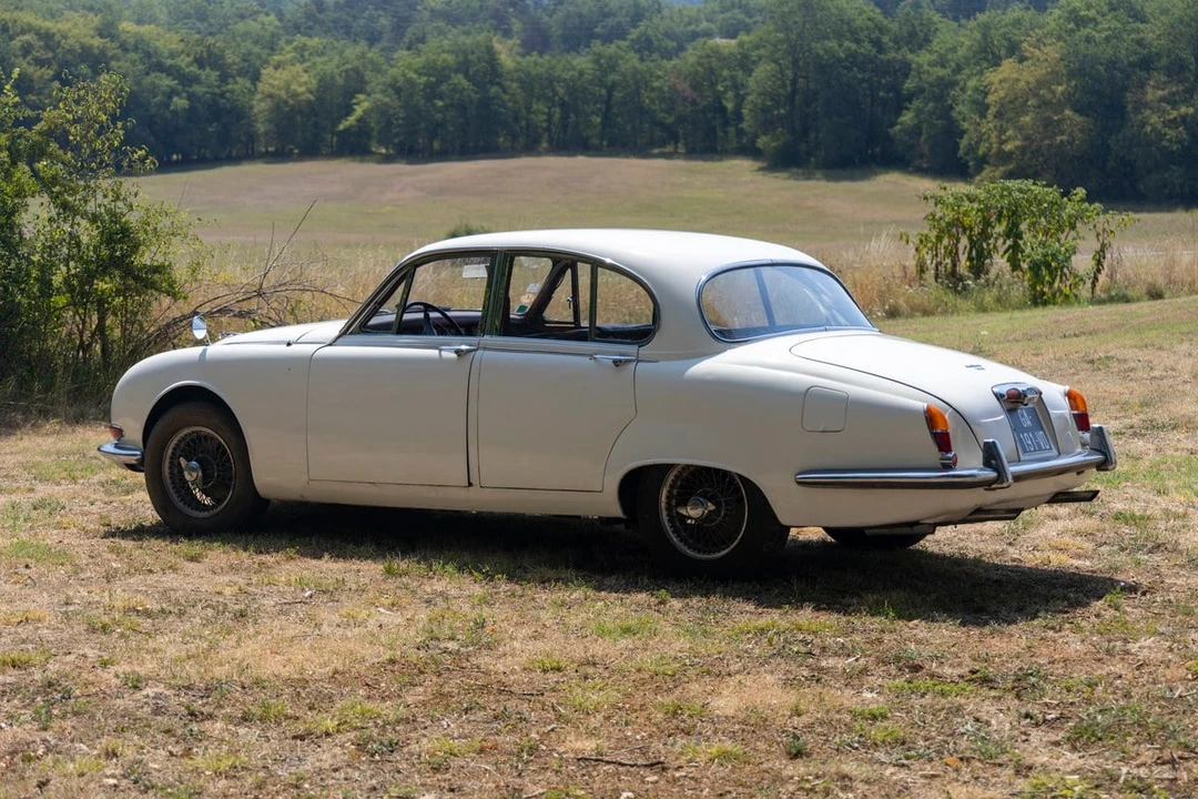 1964 Jaguar S-Type 1st Gen - Image 9 of 31